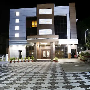 Rydges India
